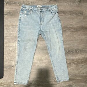 Abercrombie & Fitch - The Skinny High Rise